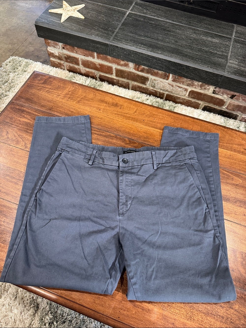 Banana Republic Men's Slate Chino Pants 36x29